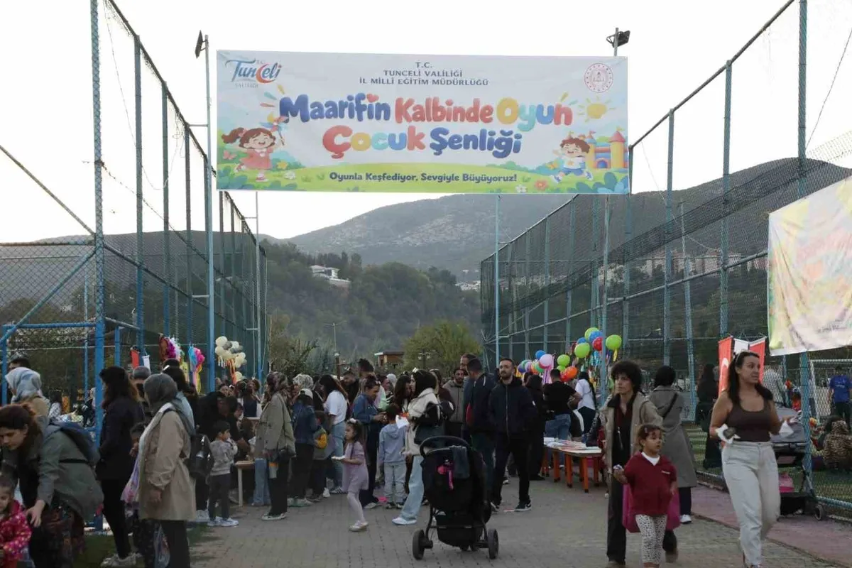 Tunceli Mameki Parkı'nda Maarifin Kalbinde Oyun Çocuk Şenliği düzenlendi