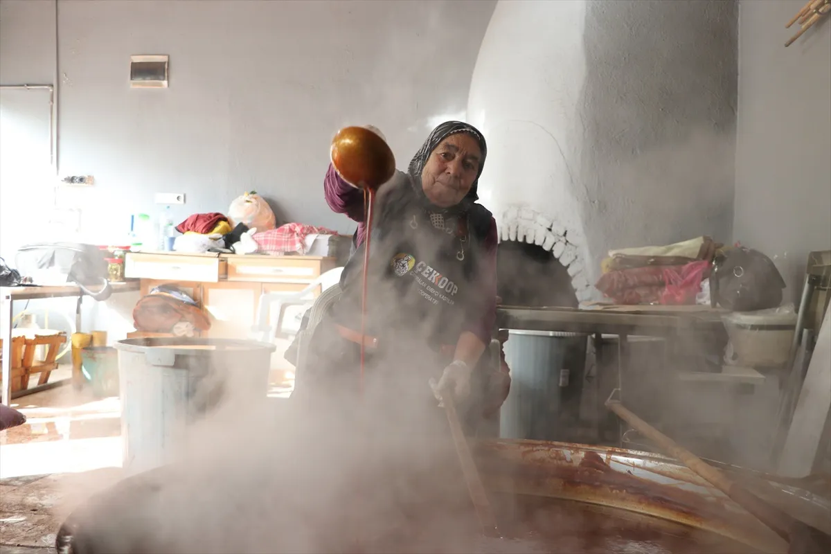 Yozgat Çayıralan'da kadın kooperatifi 65 çeşit yöresel ürün üretiyor