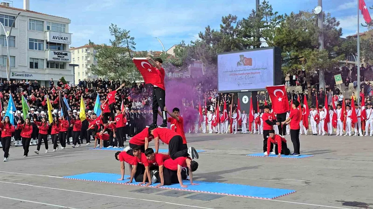 Yozgat'ta 29 Ekim Cumhuriyet Bayramı büyük bir coşkuyla kutlandı