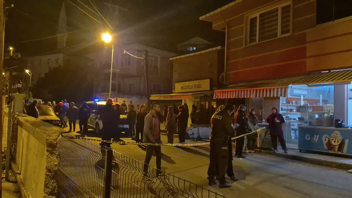Zonguldak Kilimli'de silahlı saldırı: Boşanma aşamasındaki eşi ve bir kişiyi vurdu